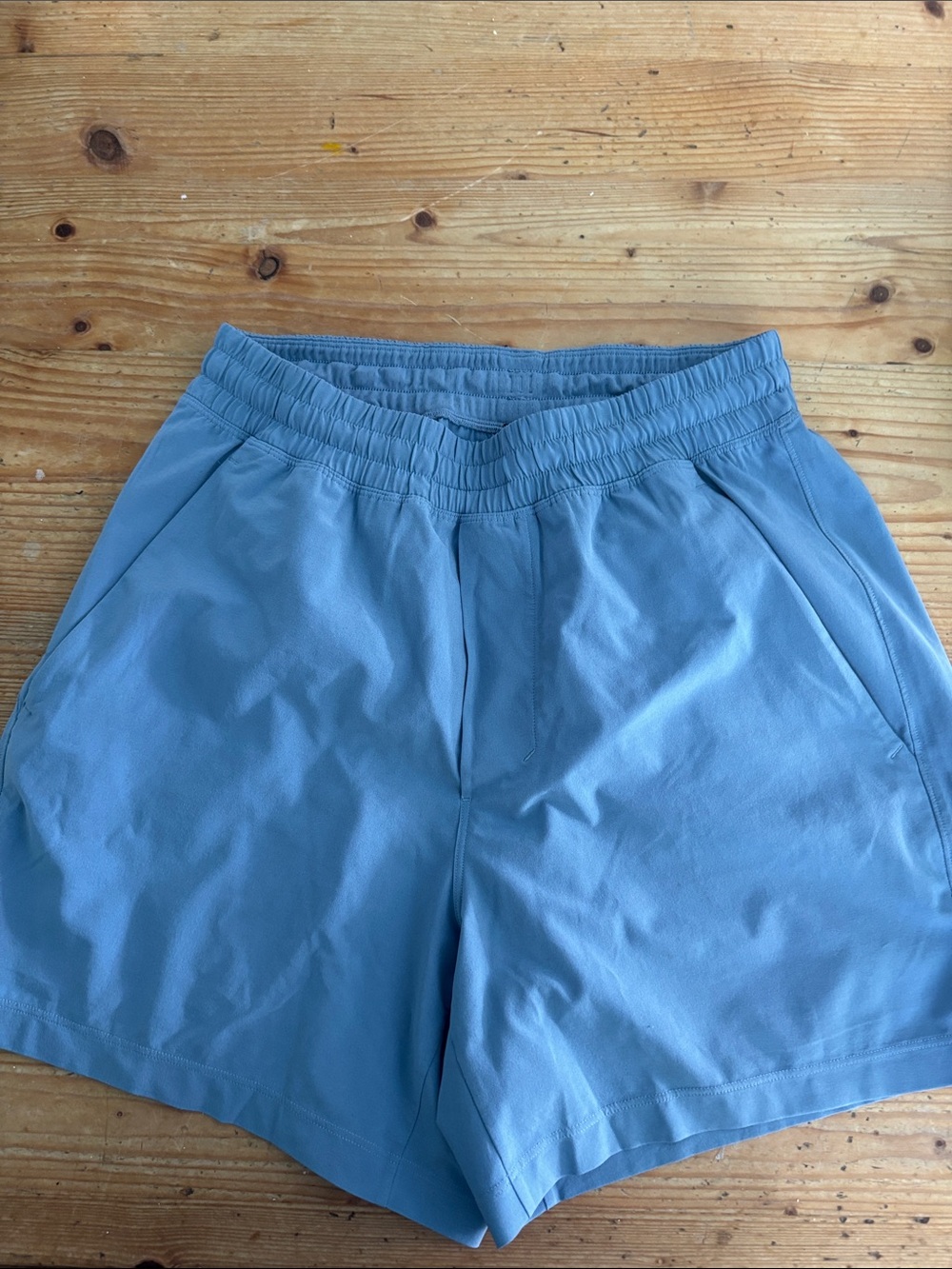 Lululemon Blue Men’s Elastic-Waist Casual Shorts